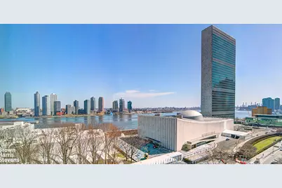 50 United Nations Plaza #10A, New York, NY 10017 - Photo 9