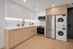 107 Schaefer St, Brooklyn, NY 11207 - Photo 5