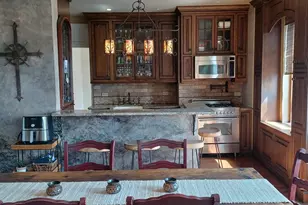875 W 181st St, New York City, NY 10033 - Photo 3