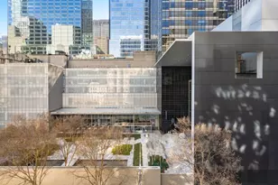 17 W 54th St, New York City, NY 10019 - Photo 15