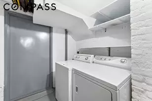 251 W 122nd St, New York, NY 10027 - Photo 9