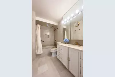 200 E 90th Street #27GH, New York City, NY 10128 - Photo 7