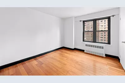212 E Broadway #G701, New York City, NY 10002 - Photo 9
