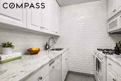 310 E 46th Street #3N, New York City, NY 10017 - Photo 7