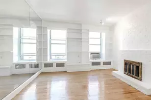 306 E 81st St, New York, NY 10028 - Photo 3