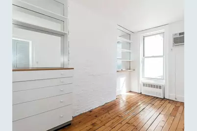 306 E 81st Street #2, New York, NY 10028 - Photo 5