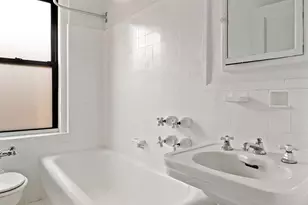 127 W 96th St, New York City, NY 10025 - Photo 5