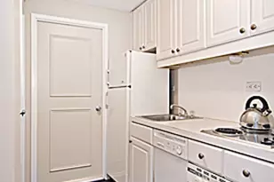 150 W 51st St, New York City, NY 10019 - Photo 5