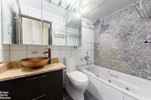 62-54 97th Pl, Rego Park, NY 11374 - Photo 7