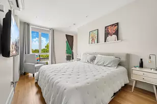 246 Maple St, New York City, NY 11225 - Photo 11