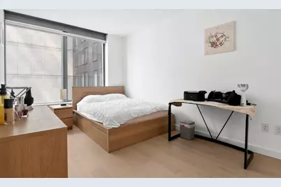 3 Court Square #1404, Long Island City, NY 11101 - Photo 7