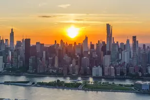 3 Ct Square, New York City, NY 11101 - Photo 1