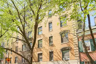 19 Commerce St, New York City, NY 10014 - Photo 9