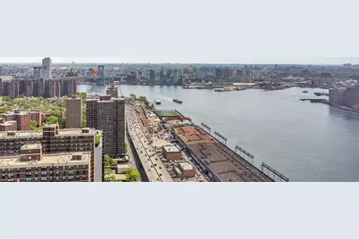 252 South Street #35-E, New York City, NY 10002 - Photo 5