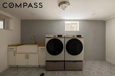 534 E 24th Street, New York City, NY 11210 - Photo 21