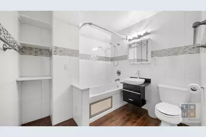 415 Grand Street #E905, New York City, NY 10002 - Photo 17