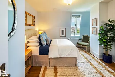 1 Central Park S #1901, New York, NY 10019 - Photo 11