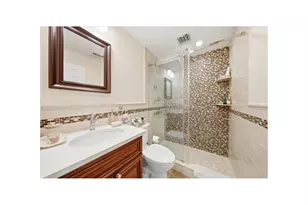 2410 Lodovick Ave, New York City, NY 10469 - Photo 13