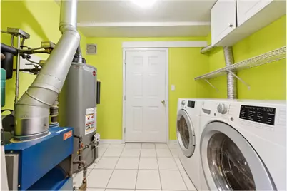 2410 Lodovick Avenue, New York City, NY 10469 - Photo 15