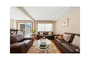 2410 Lodovick Ave, New York City, NY 10469 - Photo 9