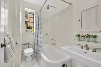 116 Pinehurst Avenue #B12, New York City, NY 10033 - Photo 9
