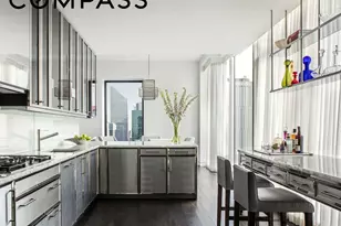 20 W 53rd St, New York, NY 10019 - Photo 5