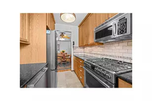 629 Kappock St, New York City, NY 10463 - Photo 19