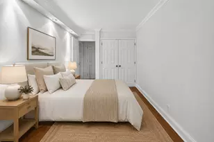 200 E 24th St, New York City, NY 10010 - Photo 5