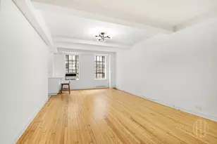 333 W 56th St, New York, NY 10019 - Photo 3