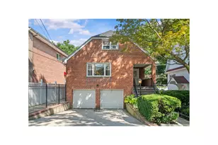 3132 Fairfield Ave, New York City, NY 10463 - Photo 1