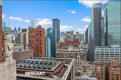 320 E 42nd Street #2318, New York City, NY 10017 - Photo 9