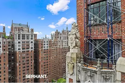 320 E 42nd Street #2318, New York City, NY 10017 - Photo 11
