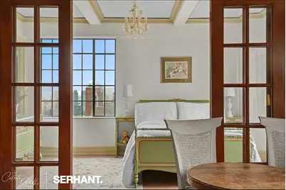320 E 42nd Street #2318, New York City, NY 10017 - Photo 5