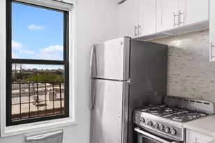 50-21 39th Pl, New York City, NY 11104 - Photo 3
