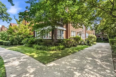 180 Greenway S, New York City, NY 11375 - Photo 43