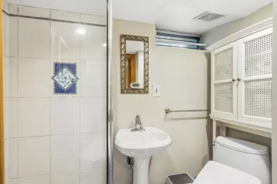 180 Greenway S, New York City, NY 11375 - Photo 41