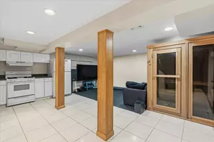 1-80 Greenway S, New York City, NY 11375 - Photo 39