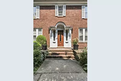 180 Greenway S, New York City, NY 11375 - Photo 47