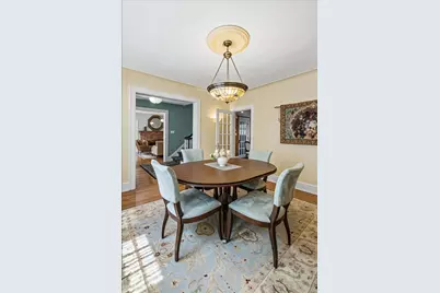 180 Greenway S, Forest Hills, NY 11375 - Photo 11