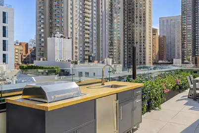 420 E 75th Street #4, New York, NY 10021 - Photo 17