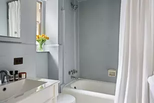155 E 49th St, New York City, NY 10017 - Photo 9