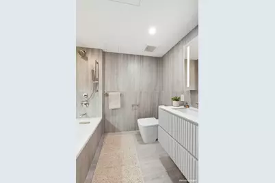 350 W 44th Street #205, New York City, NY 10036 - Photo 7