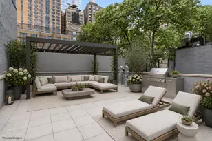 350 W 44th St, New York City, NY 10036 - Photo 1