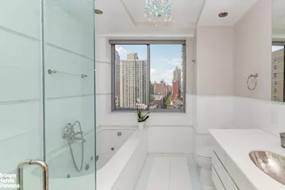 401 E 84th Street #15B, New York City, NY 10028 - Photo 19