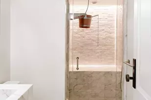 37 Sidney Pl, New York City, NY 11201 - Photo 31
