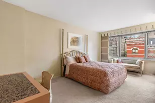 650 Park Ave, New York, NY 10065 - Photo 7