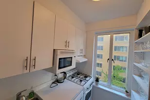 40 Central Park S, New York City, NY 10019 - Photo 7