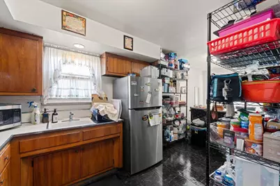 716 Hemlock Street, New York City, NY 11208 - Photo 11