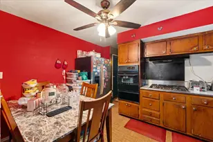 716 Hemlock St, New York City, NY 11208 - Photo 7