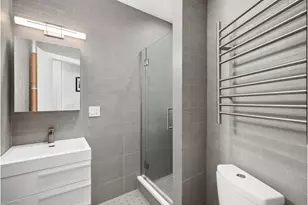 21 Butler Pl, New York City, NY 11238 - Photo 5
